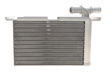 Радиатор интеркулера Skoda Fabia/Octavia/Rapid/VW Caddy 1.2 08- ADLER 03F145749B