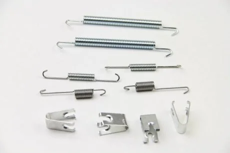 Комплект монтажний барабанних гальм зад AVENSIS 97-03 228х36 AUTOFREN D3975A