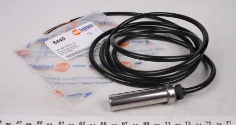 Фото датчик ABS (задній) MB Sprinter 96-06 AUTOTECHTEILE 100 5440 Датчик ABS (задній) MB Sprinter 96-06 AUTOTECHTEILE 100 5440