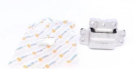 Подушка двигуна AUTOTECHTEILE 319 9024