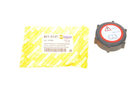 Кришка резервуару охолоджуючої рідини AUTOTECHTEILE 511 0137