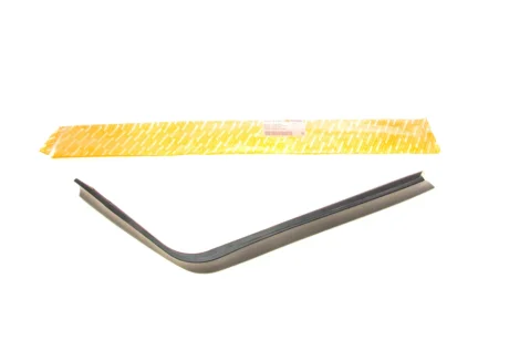 Накладка бампера, левая AUTOTECHTEILE 702 5150