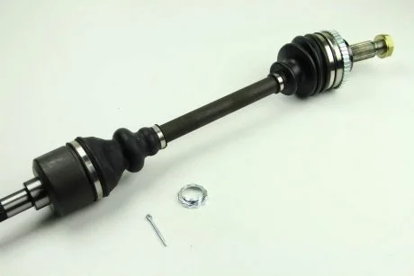 Піввісь Scudo/Jumpy 1.6i/1.9D 95- Л. BGA DS6713L