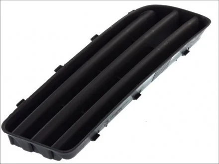 Решітка бампера передн Прав SKODA OCTAVIA I 08.00-12.10 BLIC 6502077520998P