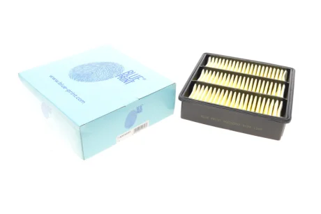 Фільтр повітряний (для запилених зон) Outlander 03-, Lanсer 95-, Colt 96- BLUE PRINT ADC42257