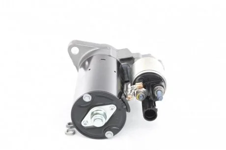 Стартер BOSCH 0001123018