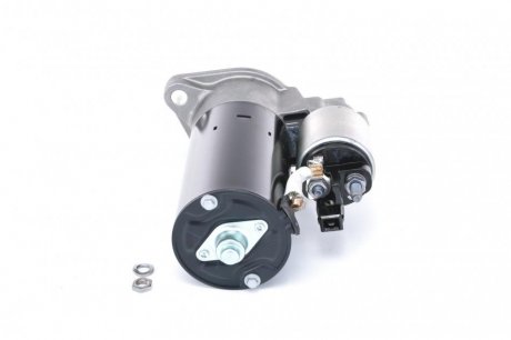 Стартер BOSCH 0001125048