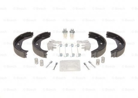 Гальмівні колодки барабанні BOSCH 0204113801