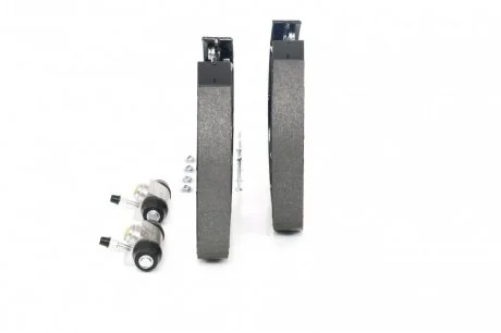 Комплект бараб.колодки+цилиндр BOSCH 0204114635