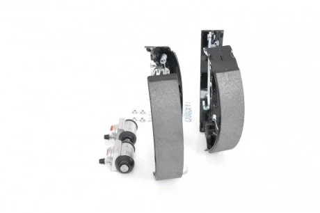 Колодки тормозные, барабанные BOSCH 0204114896