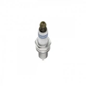 Свеча зажигания Platinum Iridium YR8SII30W BOSCH 0242129525