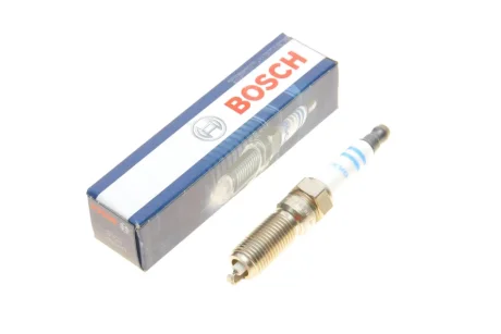 Свічка запалювання Platinum Iridium Evo FORD 1.0 EcoBoost BOSCH 0 242 145 606