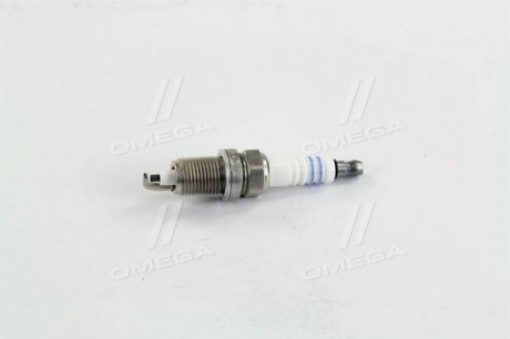 Свеча зажигания BOSCH 0242229590