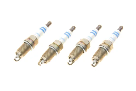 Свічки запалювання PLATIN PLUS AUDI A2/A3 FORD Galaxy SEAT SKODA VW Sharan BOSCH 0242235984