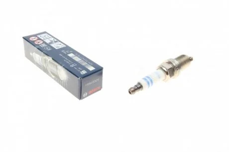 Свічка запалювання Platin-Ir 0,7mm ALFA ROMEO 147/156/166/GT/Spider 2,2-3,2 24V 97-. BOSCH 0 242 245 571