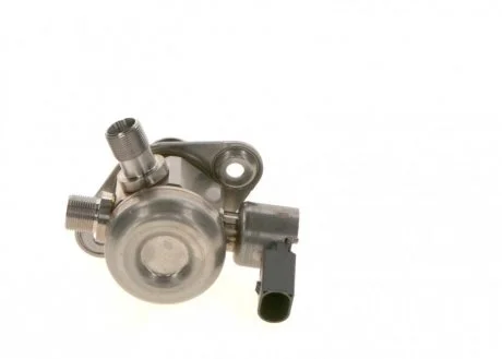 Помпа палива високого тиску MERCEDES CLS (C218), CLS SHOOTING BRAKE (X218), E (A207), E (C207), E T-MODEL (S212), E (W212), G (W463), GL (X166), GLE (C292), GLE (W166) 4.6/4.7/5.5 01.10-04.20 BOSCH 0261520221