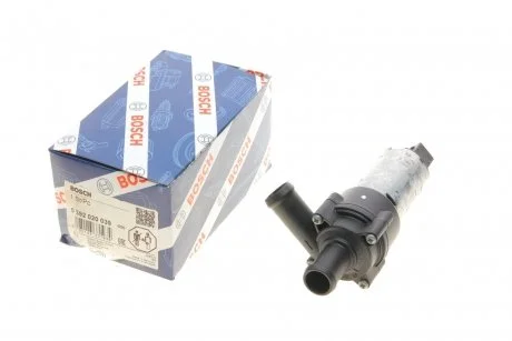 Водяний насос обігрівача VW T4 BOSCH 0392020039