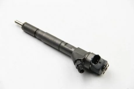 Форсунка, 2.2dCi 00- BOSCH 0445110063