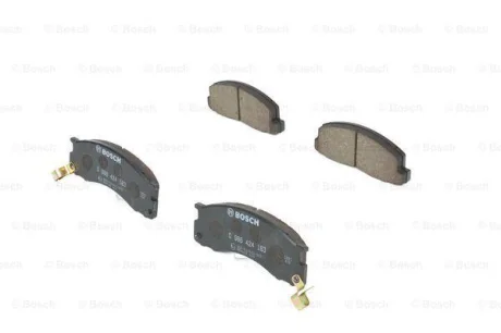 Тормозные колодки, дисковый тормоз (набор) BOSCH 0986424183