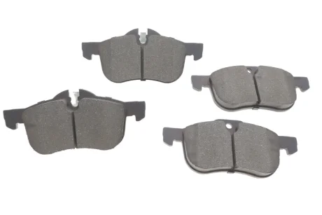 Тормозные колодки, дисковые BOSCH 0986424758