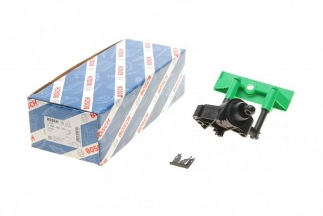 Головний циліндр зчеплення Transit Connect 02-,Focus 98- BOSCH 0986486066