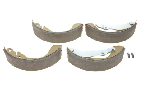 Щоки гальмівні задн. DAEWOO 1,5-2,0: Lanos, Nubira, Nexia OPEL 1,2-2,0: Astra F, Kadett E, Vectra A BOSCH 0986487264