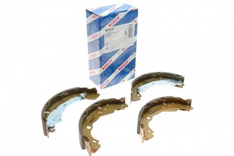 Щоки гальмівні Clio II,Logan (система !) BOSCH 0986487819