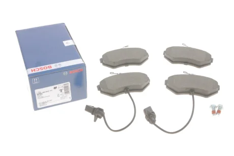 Гальмівні колодки перед. AUDI A4 VW Passat 96-00 (з датчик.) BOSCH 0986494042