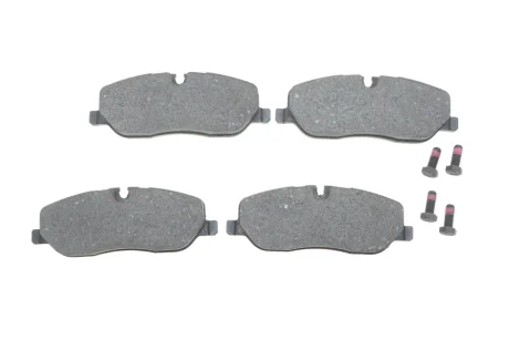 Гальмівні колодки передн. Range Rover Sport 05- Discovery 04- BOSCH 0986494147