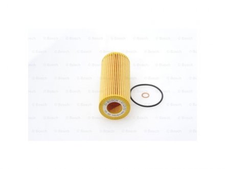 Фільтр масляний вставка 3,0D: BMW E46/90,E60/61,E65/66, E53/83 BOSCH 1 457 429 252