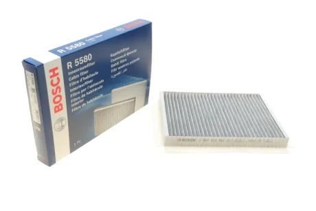 Фільтр салону (вугілля!) Captiva 2,4 11- BOSCH 1 987 435 580