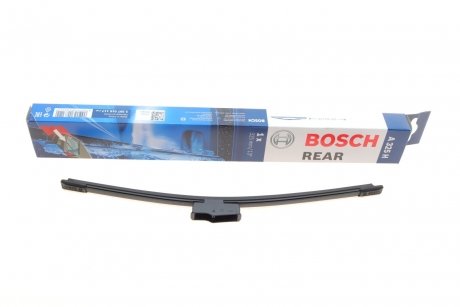 Щетка заднего стеклоочистителя (бескаркасная) (325 мм) VAG 01-13 BOSCH 3397016117