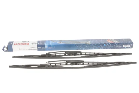 Щітки склоочисника (2х600) з форсункою омивача OPEL Movano 99-, RENAULT Master 97-, BOSCH 3 397 118 309