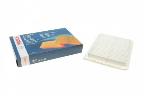 Фільтр повітряний 293*200*43 TOYOTA Camry 2,4 -11. BOSCH F 026 400 218