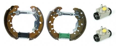 Барабанный тормозной механизм BREMBO K23 067 (фото 1)