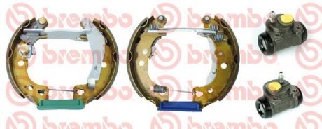 Барабанный тормозной механизм BREMBO K61 055 (фото 1)