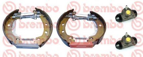 Гальмівні колодки (набір) BREMBO K68070 (фото 1)