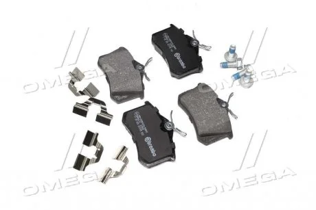 Гальмівні колодки, дискове гальмо (набір) BREMBO P85020