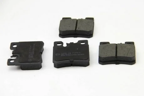 Фото тормозные колодки зад. W124/202/210 -96 (ATE) BREMSI BP2495 Тормозные колодки зад. W124/202/210 -96 (ATE) BREMSI BP2495