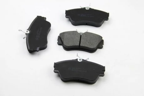 Тормозные колодки перед. T4 1.9TD/2.4D >99 (R15)(невент.диск)) BREMSI BP2625