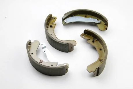 Фото гальмівні колодки зад. Opel Ascona C 81-88/Vectra A 88-95 (GM) BREMSI GF0350 Гальмівні колодки зад. Opel Ascona C 81-88/Vectra A 88-95 (GM) BREMSI GF0350