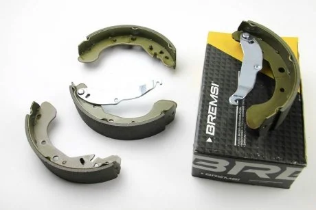 Фото тормозные колодки зад. Chevrolet Rezzo 05-/Daewoo Rezzo 00- (TRW) BREMSI GF0632 Тормозные колодки зад. Chevrolet Rezzo 05-/Daewoo Rezzo 00- (TRW) BREMSI GF0632