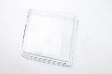 Скло фари LT 96-06 Пр. BSG BSG 90-801-003