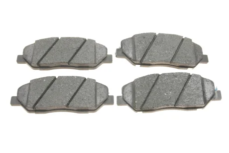 Тормозные колодки Delphi LP2048