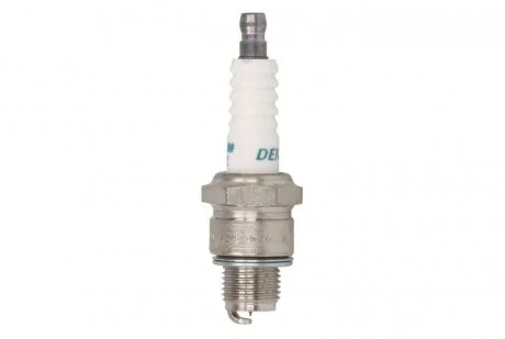Свеча зажигания DENSO IWF22