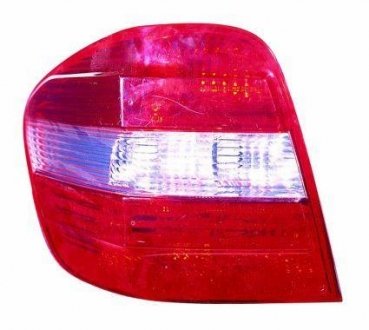 Фара задня DEPO 4401946RUQV