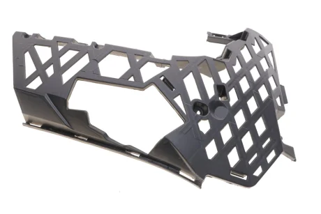 Направляющая переднего бампера правая VW Passat (14-) DPA 88071794002