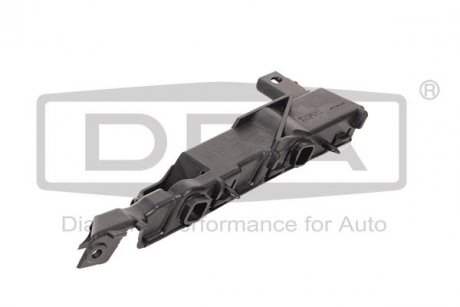 Направляющая переднего бампера правая Audi A6 (10-15) DPA 88071815802