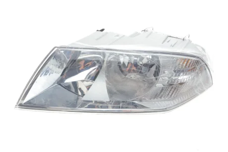 Фара левая с моторчиком Skoda Octavia (04-13) DPA 89410718702