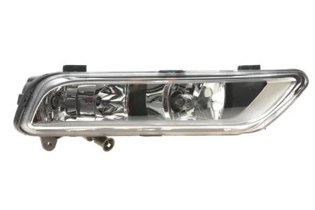 Фара противотуманная правая (2 отверстия) VW Passat (362) (10-14) DPA 99411798102